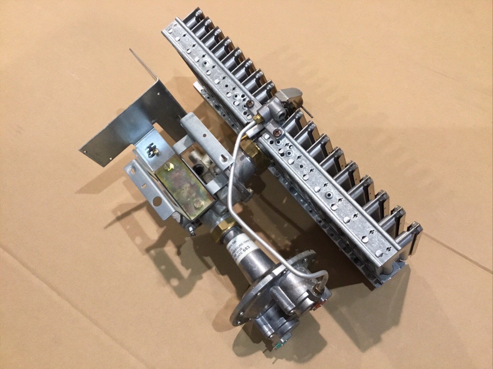 Bosch Tankless Water Heater AQ 125 FX LP Diaphragm Switch Main Burner