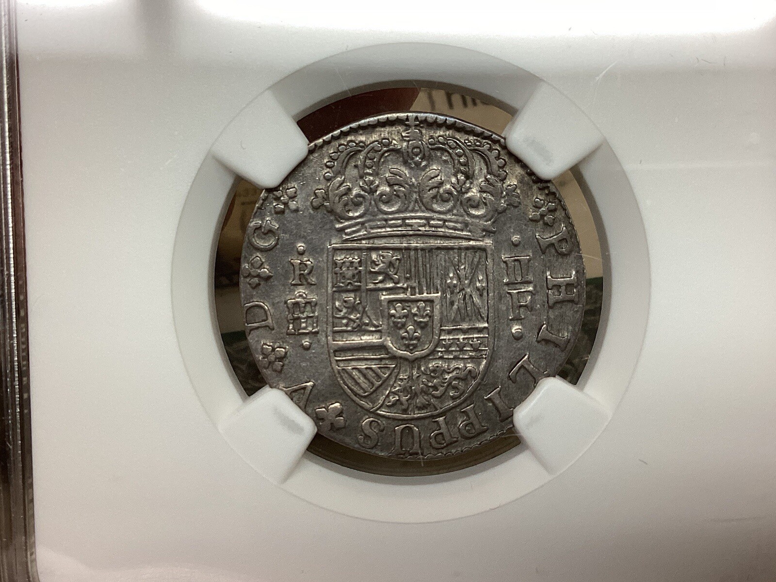 Picture 2 of 3