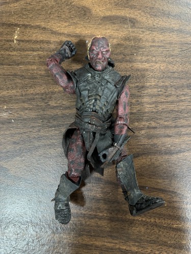 Herr der Ringe 7 Zoll UGLUK URUK HAI Toybiz Toy Biz 2002 B1