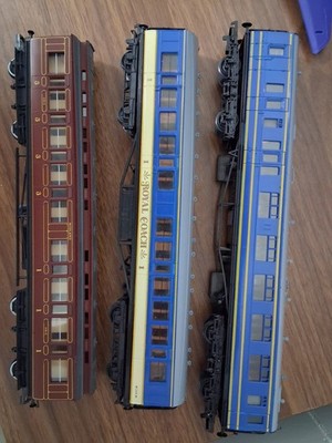 Bachmann Royal Passenger Cars Hornby Gwr Coach HO/OO Minor Damage