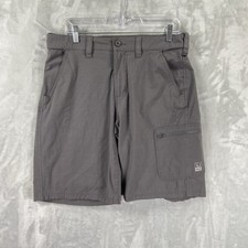HUK Fishing Shorts men's Medium Next Level 10.5" Inseam Zip Pocket Gray Outdoor
