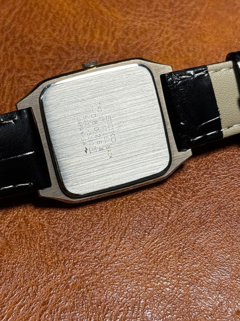 A136 Rare Working SEIKO DOLCE Rectangular 90s - image 9