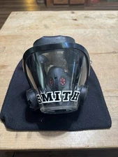 Scott AV-3000 HT Fire Fighter SCBA Mask w/ Amp Bracket SIZE: Medium 5-pt net CP