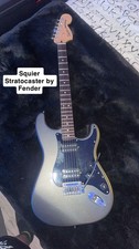 guitare électrique fender stratocaster