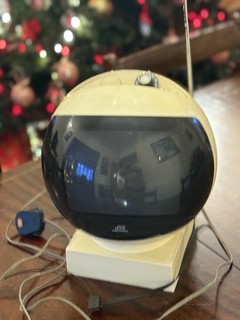 JVC Videosphere Model Number 3240UK Space Helmet TV 1970s Vintage UK Plug