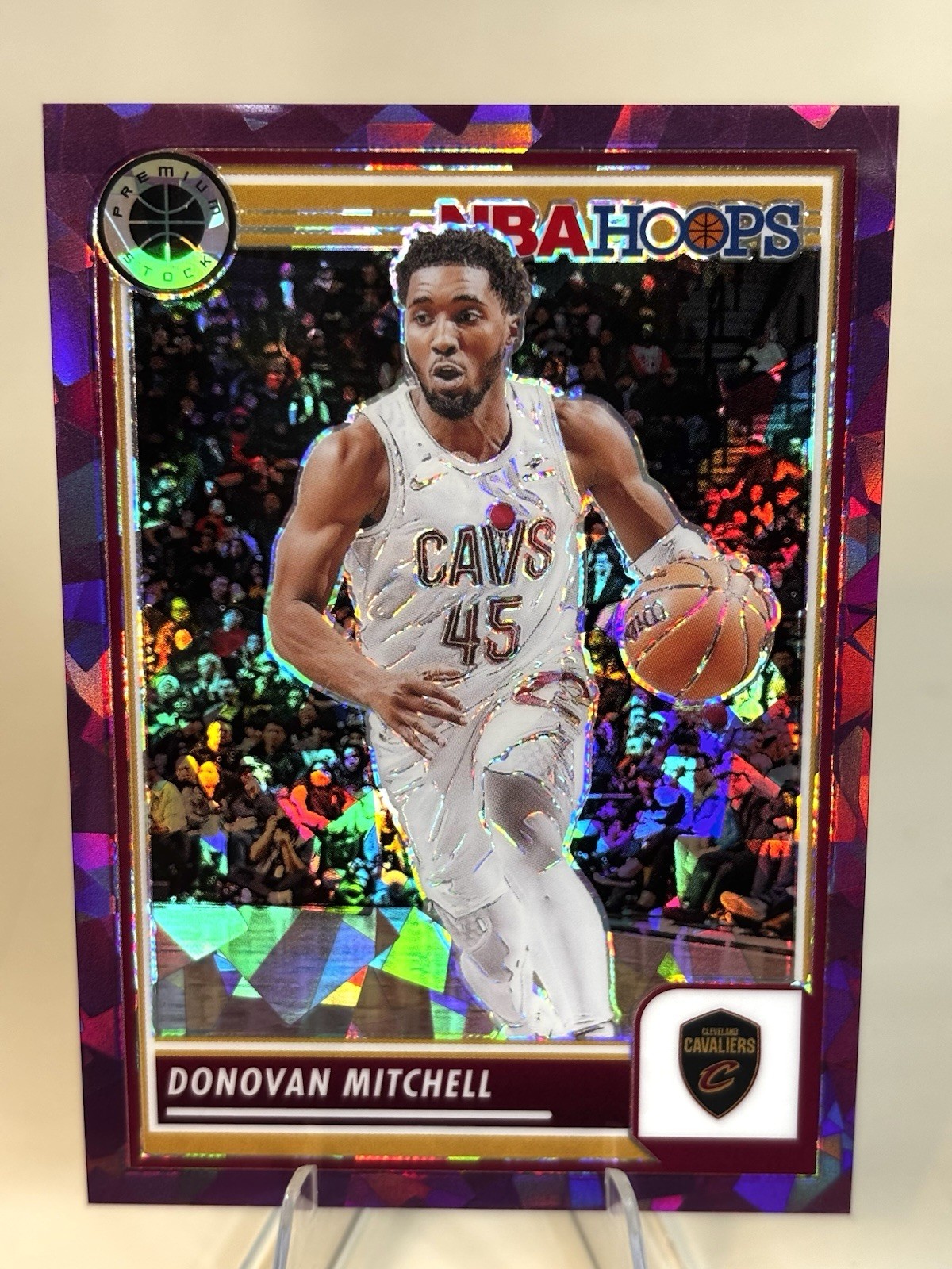 2023-24 NBA Hoops Premium Stock - Donovan Mitchell #36 Purple Ice /149