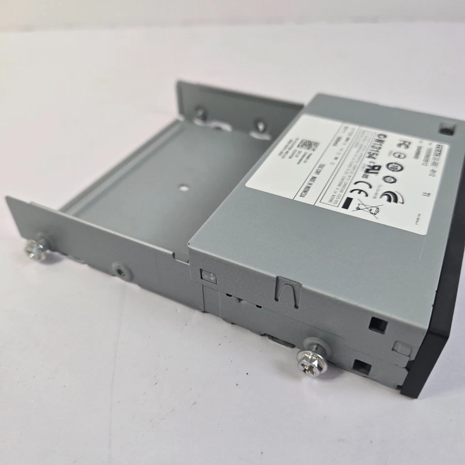 TEAC CA-200 Internal USB Card Reader – Multi-Format SD CF SM xD 3.5" Bay Working - Image 3 of 4