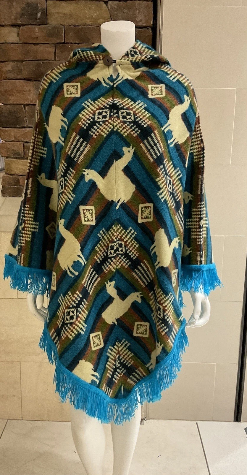 Unisex Alpaca Wool Poncho, V Shaped Style, Lightweight But Super Soft & Warm