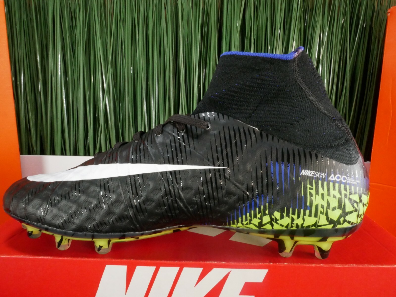 hypervenom multicolor