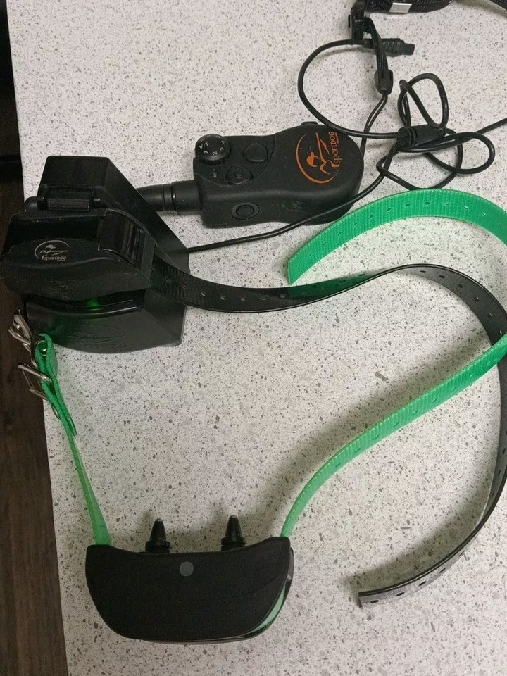 2 SportDOG YardTrainer Electronic Dog Training Collar Sdt0013858