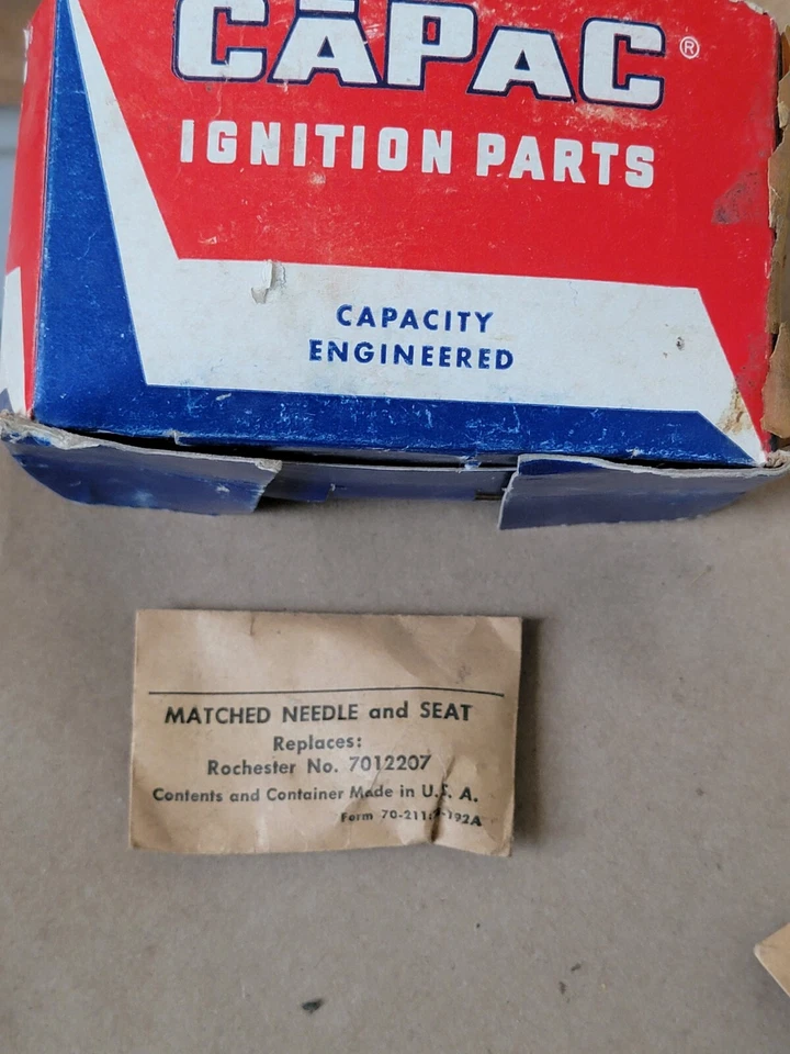 B46 1958 Pontiac Super Chief Bonneville Star Chief Nuevo de Lote Antiguo R4 Asiento con aguja 7012207 Foto 2 de 2