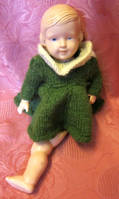 Cellba Zelluloid Puppe Celluloid 22 1/2 24 Kleid grün poupeée vintage doll 41119