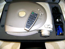 Dell 2200MP DLP Projector - Great Condition - Tested And Working