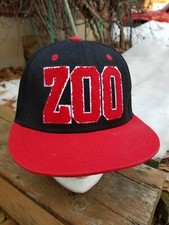 Zoo York Snapback Hat Wool Blend Raised Spell Out Black Red Stiched Hip Hop Cap