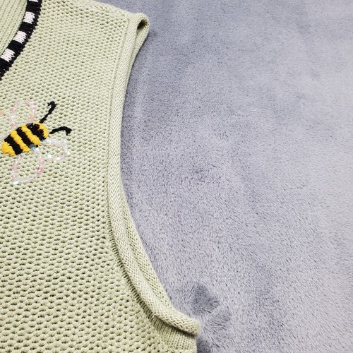 The Quacker Factory Button Up Knitted Vest Sewn Bumble Bees and Flowers Wm Sz L - Picture 5 of 12