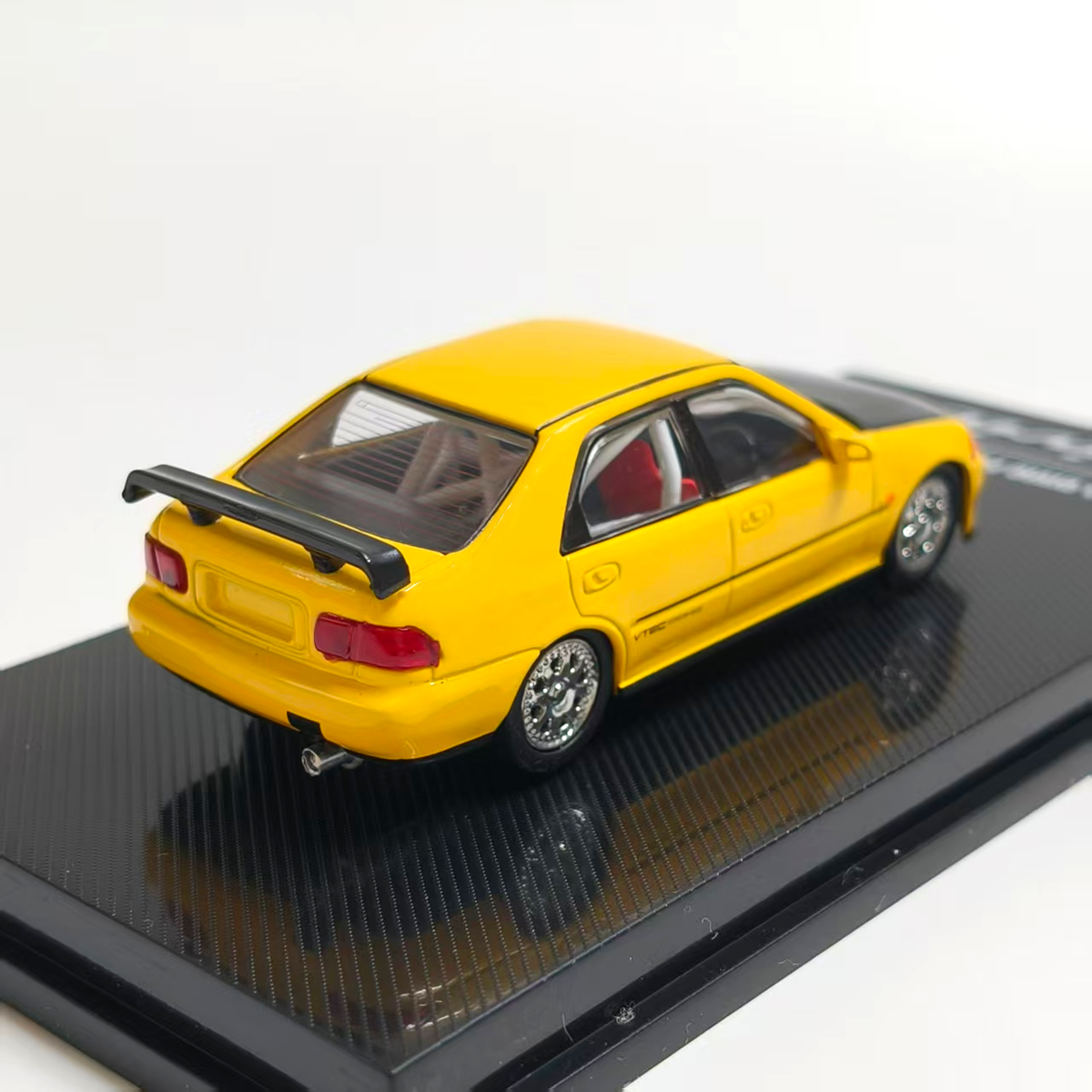 Civic EG9 Ferio SiR 1:64 Scale Alloy Model Car - JDM Collection