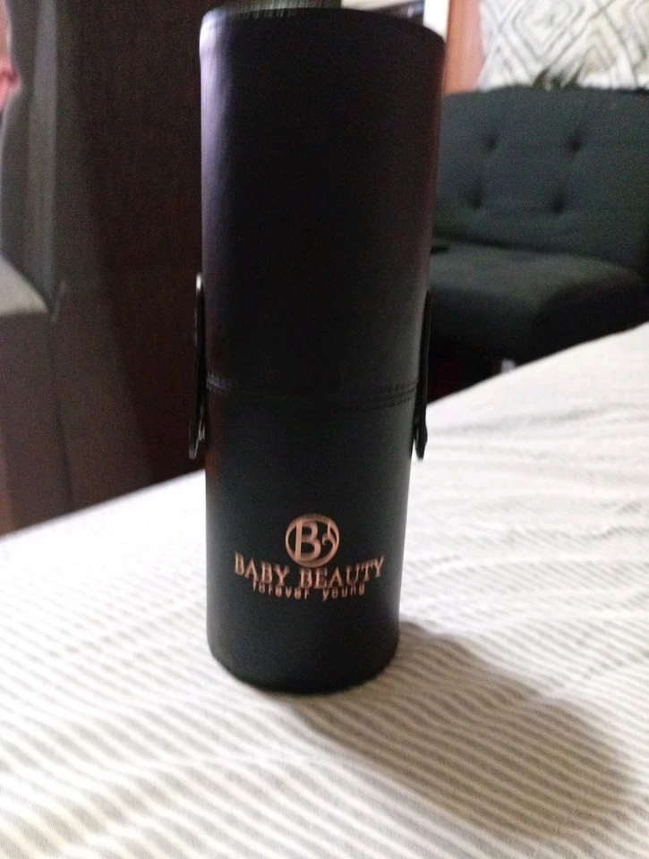 Estuche de cuero con soporte para brochas de maquillaje de belleza para bebés Foto 2 de 2