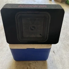 KICKER  Car Subwoofer Solo-Baric Sub in Slim Enclosure Box