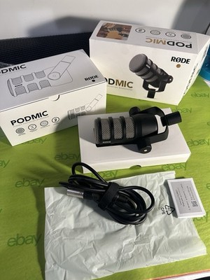 Rode PodMic Broadcast-Grade Dynamic Microphone for Podcast Application + Cable