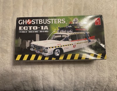 未開封　GHOSTBUSTERS ECTO-1 Adam Savage Unboxes The Ghostbusters Ecto-1 1/6 Scale Vehicle