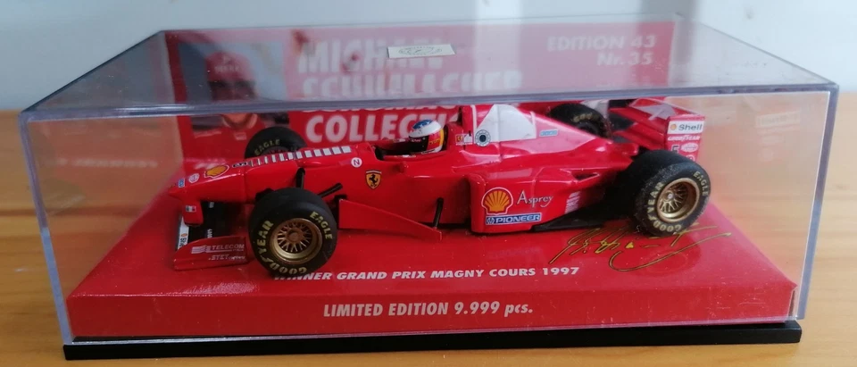 Minichamps Ferrari F310B M. Schumacher Collection Magny Cours 1997 1:43 - Immagine 2 di 4