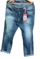 Signature By Levi Strauss Womens Jeans Blue Distress Modern Slim Cuffed Size 20