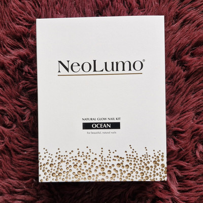 NeoLumo Natural Glow Nail Kit Ocean Maniküre Pediküre Instrumente-Set Weiß Gold