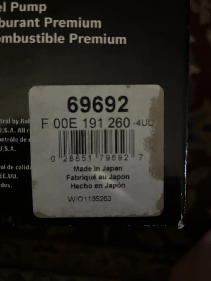 Bomba de combustible BOSCH para camioneta Nissan D21 1986-1994 Foto 4 de 4
