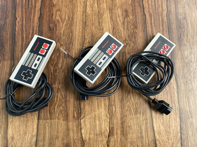1 of 3 Original Nintendo NES Controller NES-004E retro #TOP#  