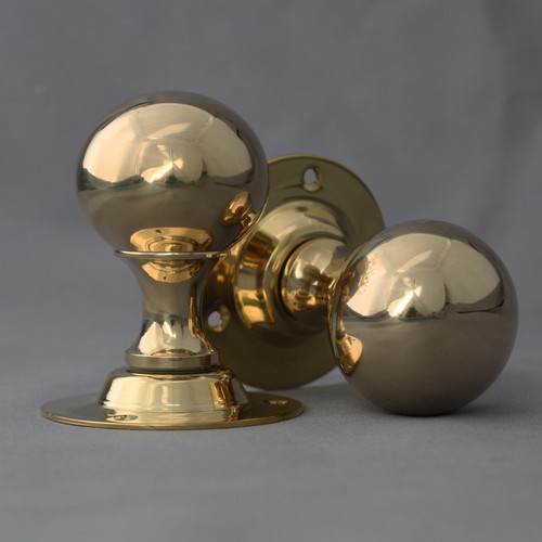 Boutons de porte boule en laiton Edwardian - Photo 4 sur 10