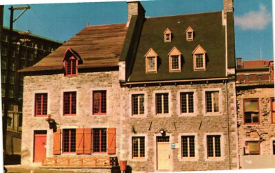 VTG Postcard- La Place Royale, Quebec Unused 1960