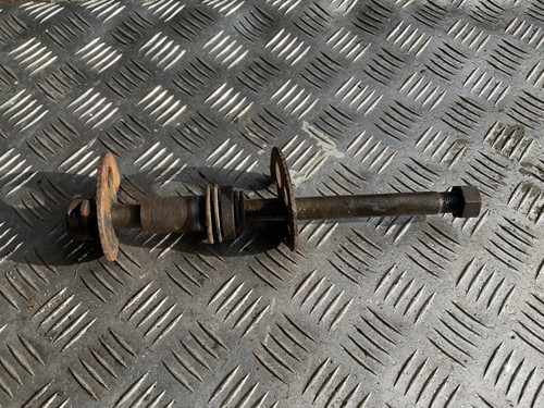 HONDA XL500 1982 REAR WHEEL SPINDLE AND CHAIN ADJUSTERS REAR AXLE