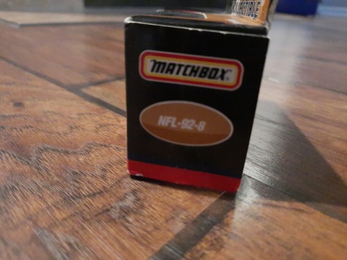 Team NFL Matchbox Collectible 1992 Saints Limited Edition NFL-92-8 - Picture 4 of 4