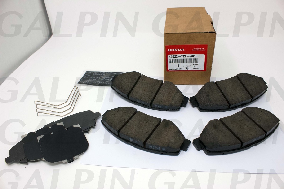 Honda Factory OEM Genuine 2015 Honda CIVIC Front Brake Pad Set