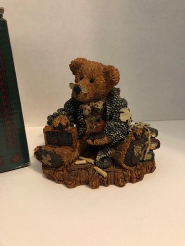 Boyd's Bears Collectibles Bearstone Collection Wilson the Perfesser with Box