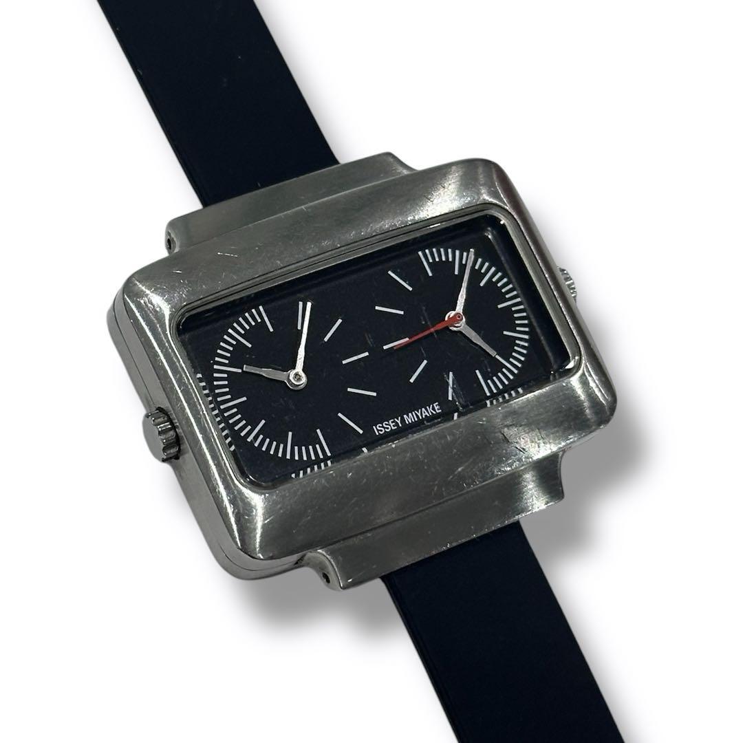 イッセイミヤケ 不動 VAKIO HARRI KOSKINEN s-l400.jpg