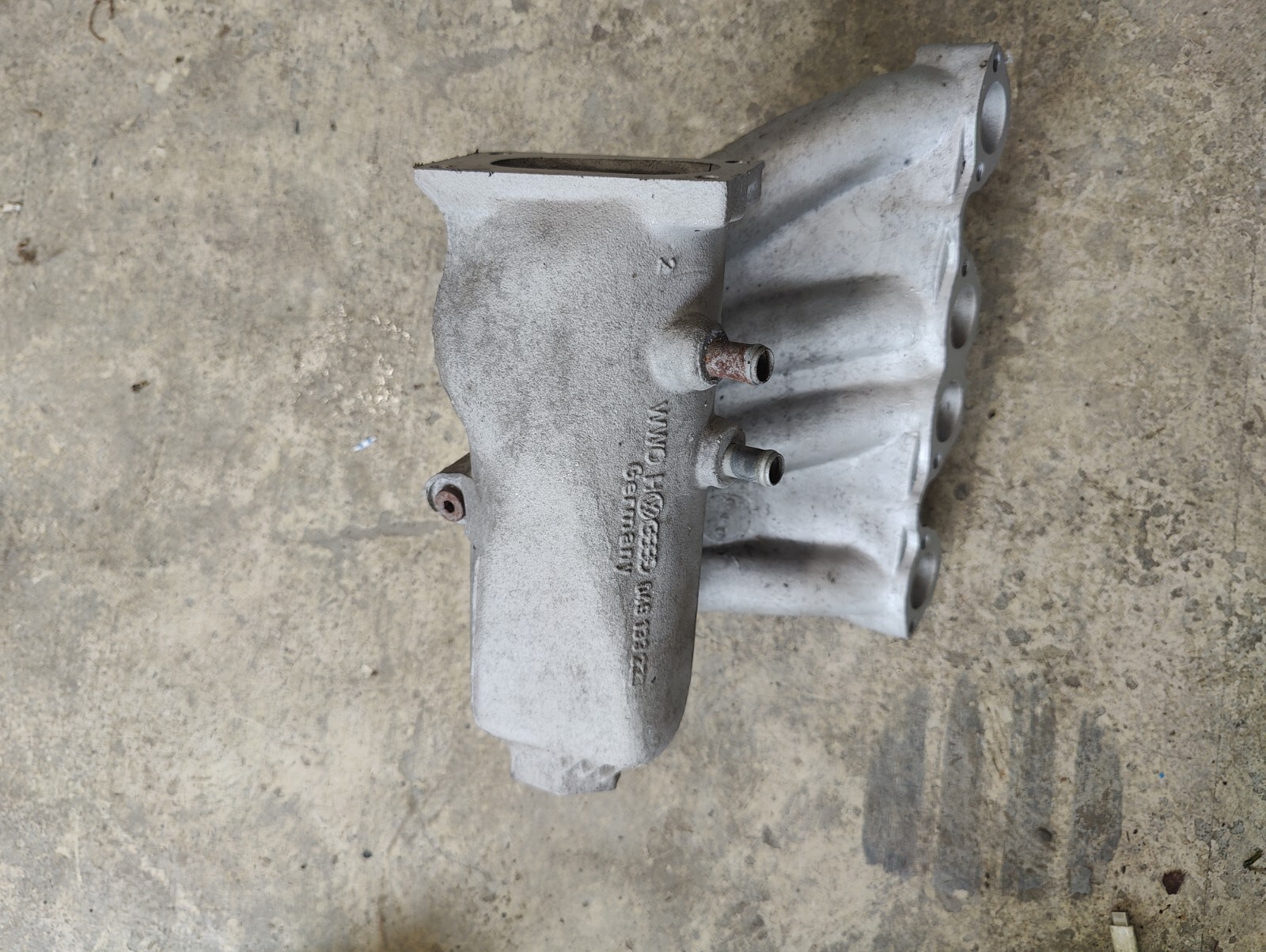 Intake Manifold 81-89 VW Jetta Rabbit GTI Scirocco MK1 049 133 223 | eBay