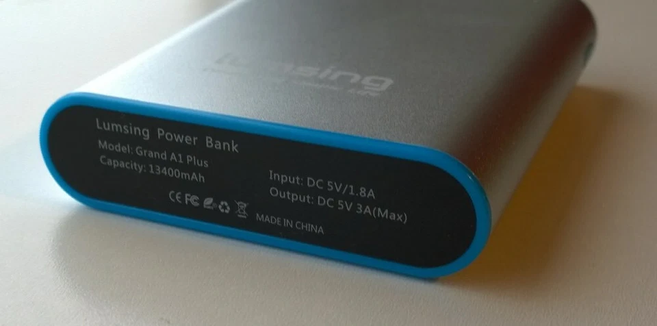 Lumsing Grand A1 Compact 13400mAh Portable Dual-Port Power Bank [G1] - Image 4 of 4
