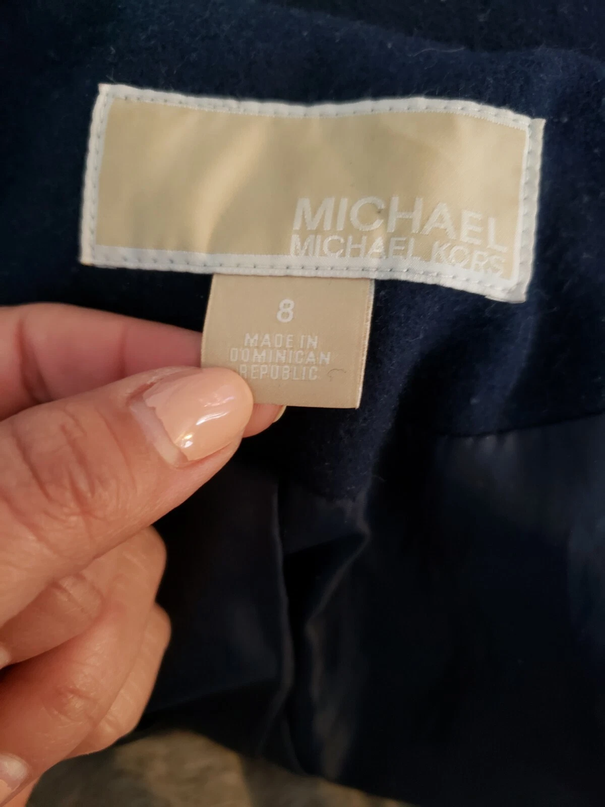 Bellissimo cappotto blu navy con cappuccio rimovibile di Michael Kors!! Taglia 8!!