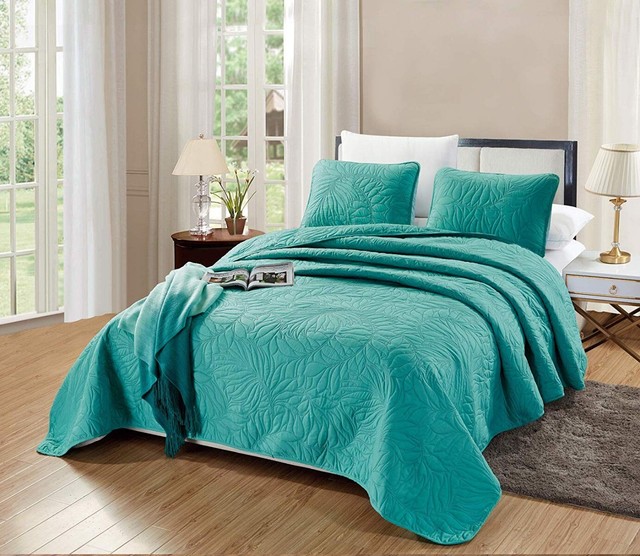 Savannah Quilt Turquoise Blue Microfiber Oversize Cal King