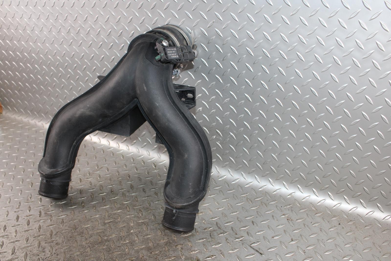 Maserati Ghibli 2014-2017 Air intake pipe
