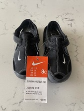 NIKE Toddler Sunray Protect black /white sandal size 8C NWT DS