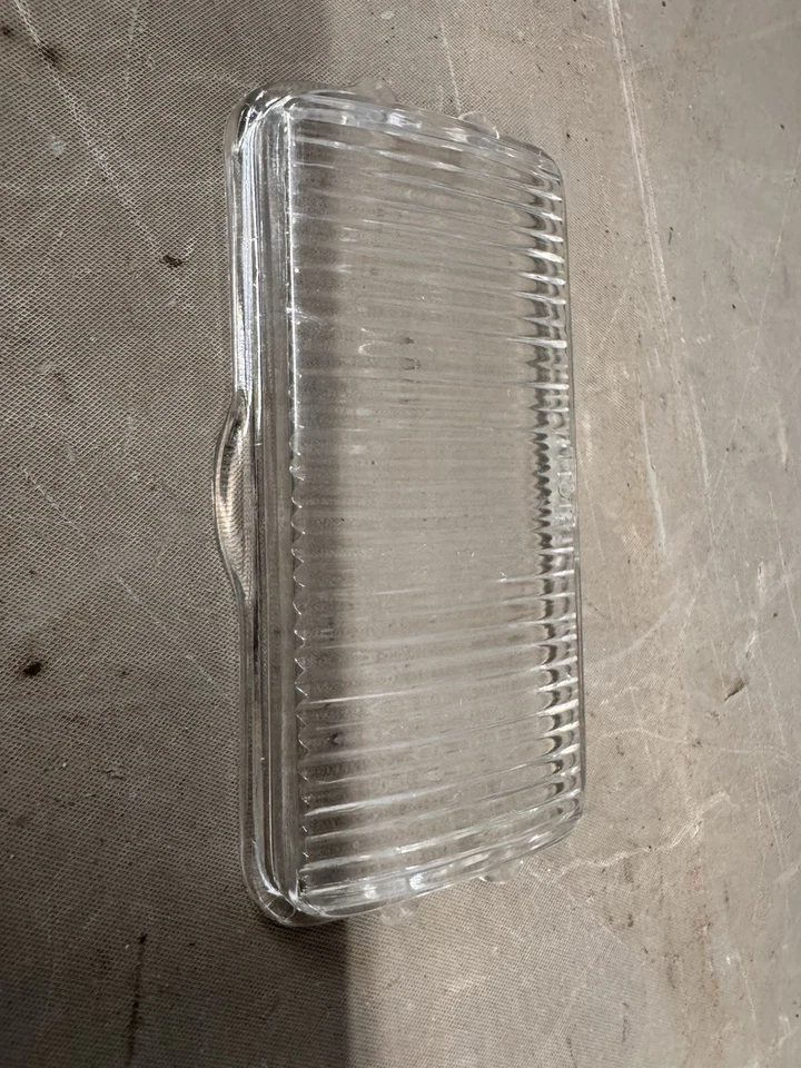 Nuevo de Lote Antiguo Chevy Impala 1959 Lámpara Trasera Retroceso Lente Luces Brookwood Parkwood Reverso Foto 2 de 4