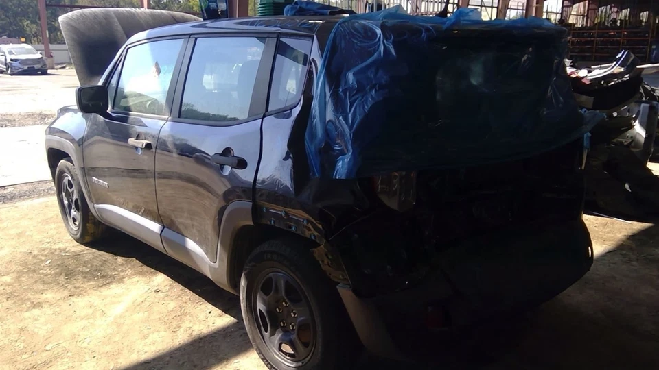 Filtro de aire 1,4 L turbo transmisión manual compatible con 15-18 RENEGADE 5214443 Foto 4 de 4