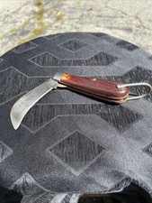 Vintage Camillus Hawkbill Folding Pocket Knife Made in USA