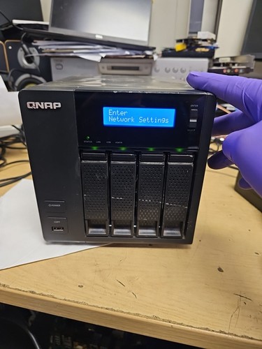 QNAP TS-419P + with 4 x WD Black 2TB HDDs- NOT FULLY TESTED- NO PSU. - Picture 2 of 21