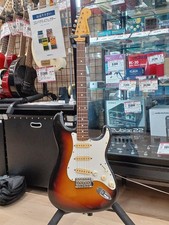 Chitarra FENDER JAPAN STD-62