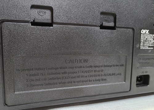 QFX J-220BT Rerun X Cassette Player/Recorder Boombox 4-Band AM, FM, SW1, SW2 3” - Picture 5 of 8