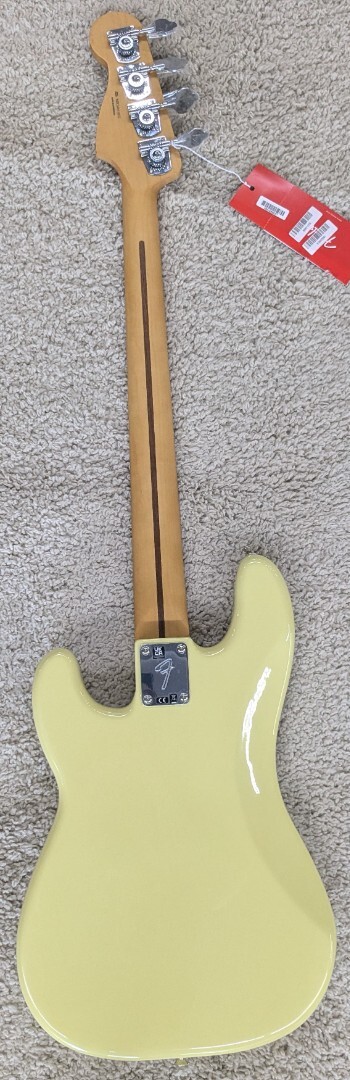 Fender Player II Precision Bass guitar, Maple Fingerboard