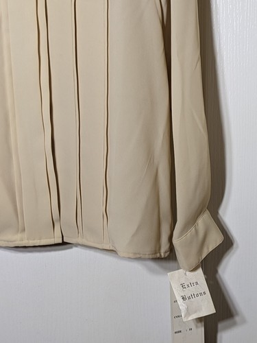 NEW Vintage Claudia Richard Size 12 Pleated Blouse Beige Full Pleat Front 12 Lg - Picture 7 of 14